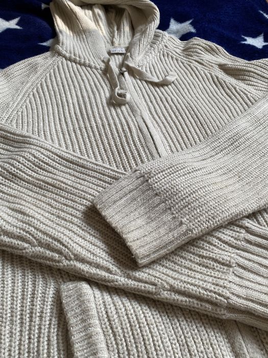 Кардиган бежевый с капюшоном