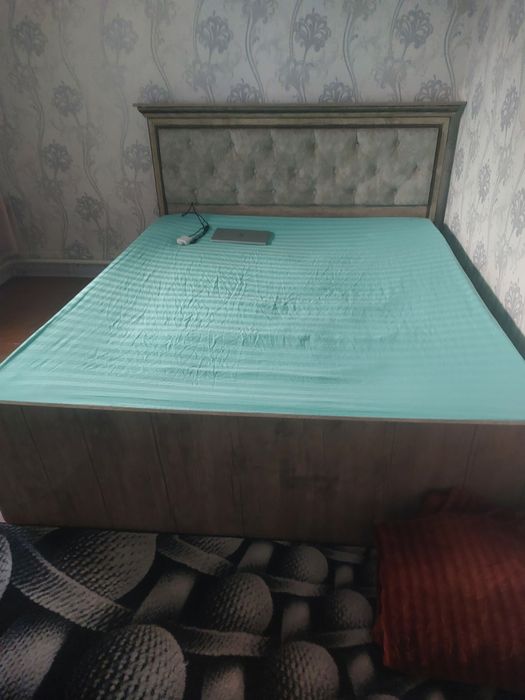 Продам кровать б/у