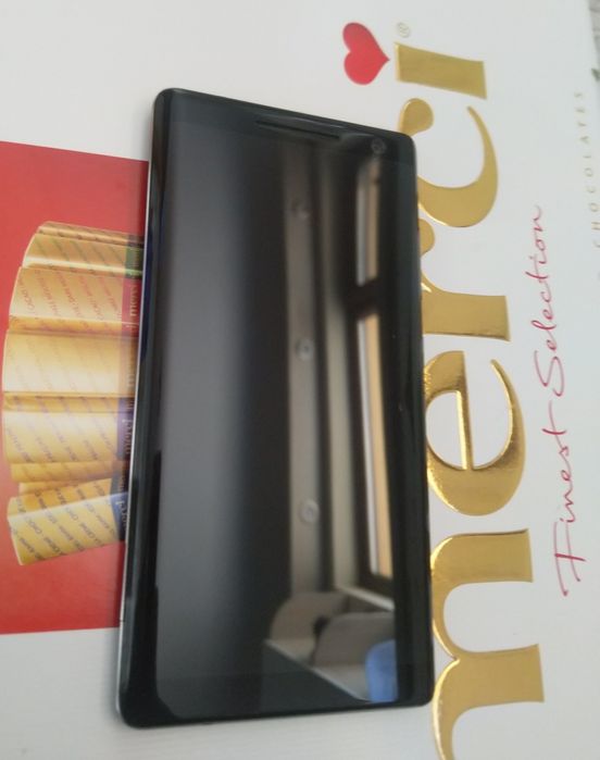 Нокия 8 сироко чисто нов и неизползван Nokia 8 Sirocco 6RAM,128GB