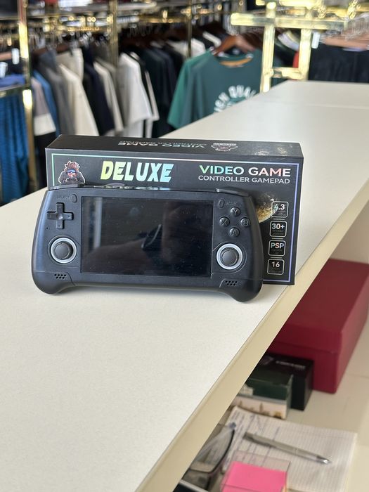 Deluxe video game