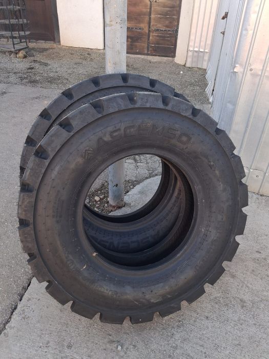 Anvelope industriale motostivuitor  9.00-20 NHS
