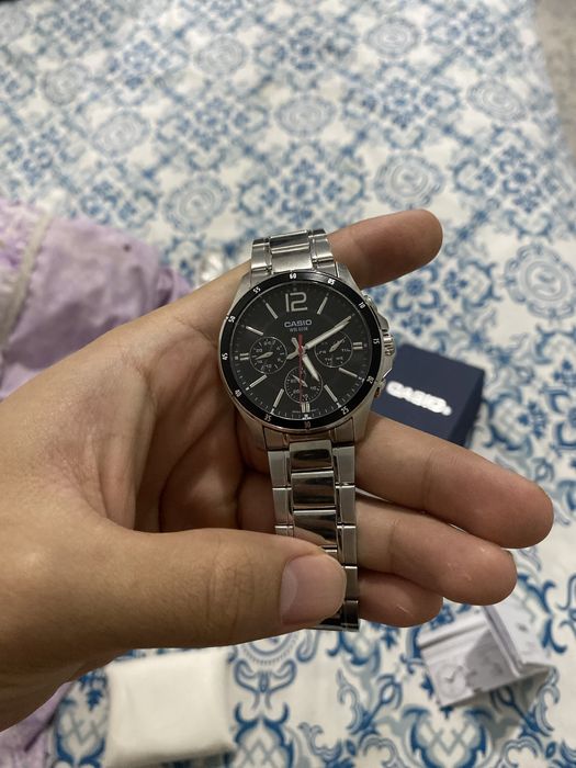 Продаю часы casio оригинал. Торг иметься