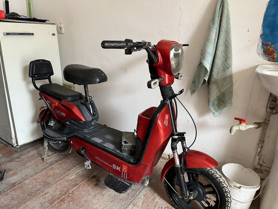 электроскутер сатылады