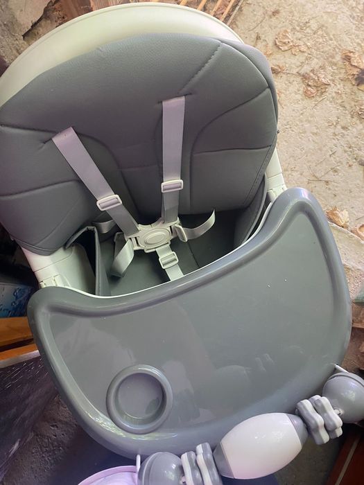 Детский стульчик для кормления