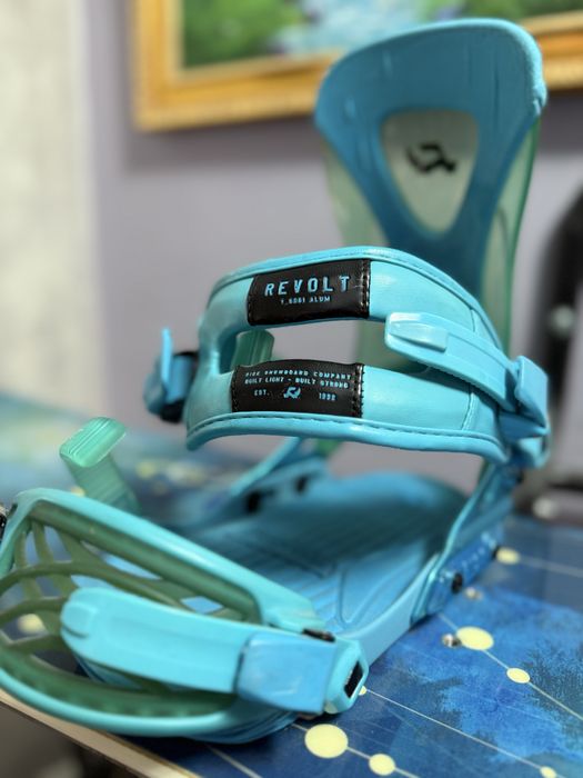 Сноуборд DC с креплениями RIDE