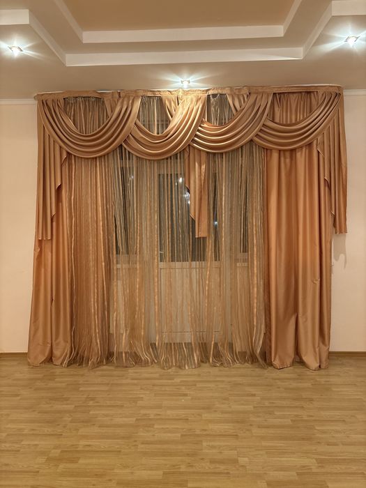 Шторы, тюль б/к в отличном состоянии