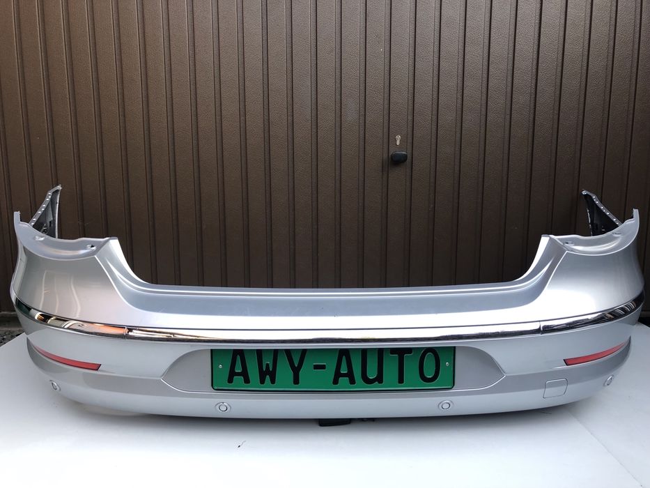 Bara spate vw Passat CC cu senzori de parcare cod culoare LA7W