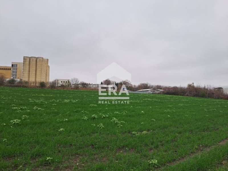 Продава се Парцел в Варна, Западна промишлена зона - 3824 кв.м за 51 €/кв.м - Снимка #7