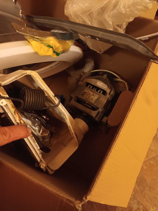 Части за пералня Индезит