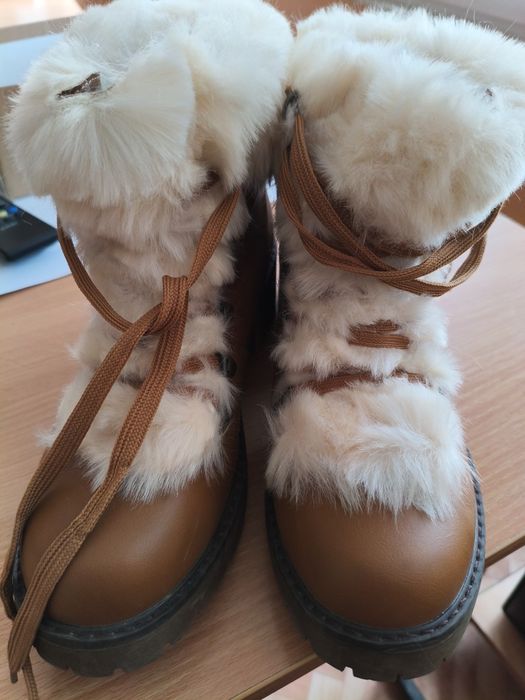 Топли боти с пух