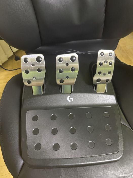 Продавам Logitech G923 волан