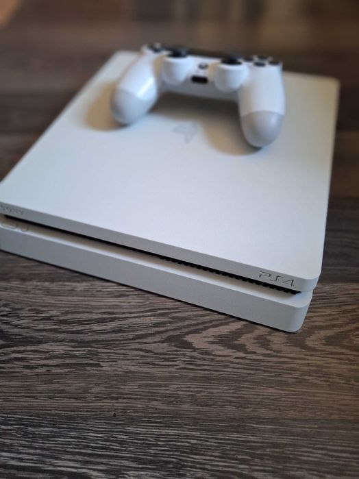 Playstation 4 Slim 1TB Modat + Multe jocuri