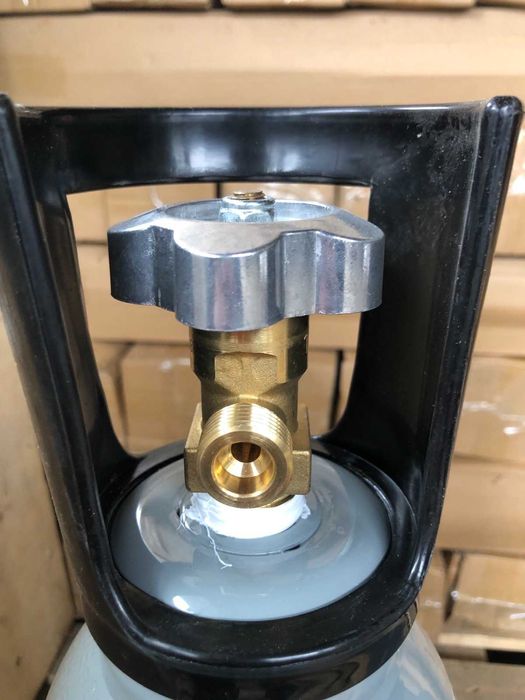 Нови бутилки за СО2 7,5л/5кг