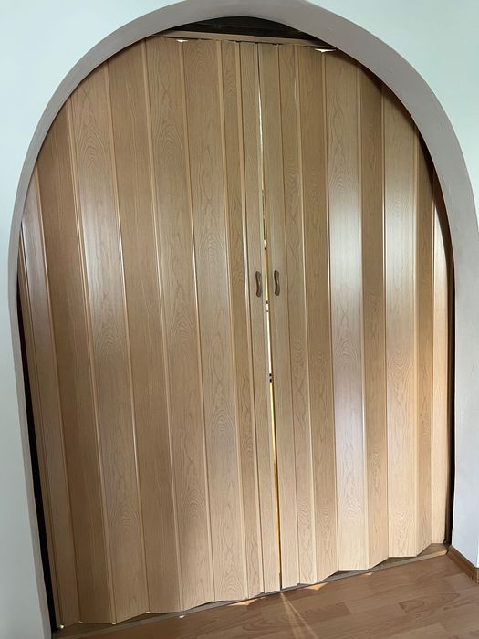 Сгъваеми врати хармоника, PVC дъб