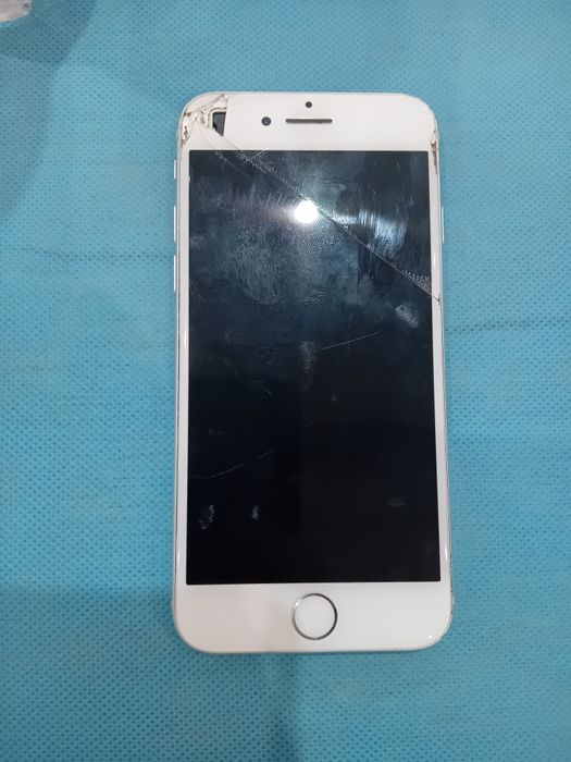 iPhone 7 32gb 80% battery  БЕЗ ICLOUD