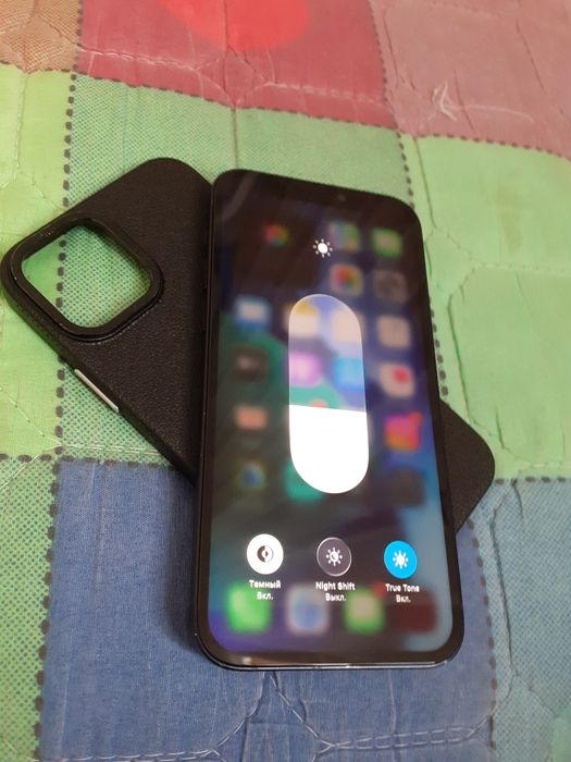 Айфон 12 срочно.