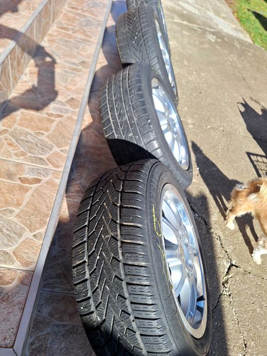 Vand jante auto pe 16, potrivite pentru diferite modele