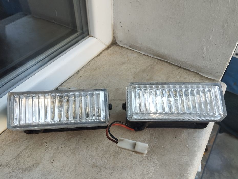 Стари халогени уневерсални фарове