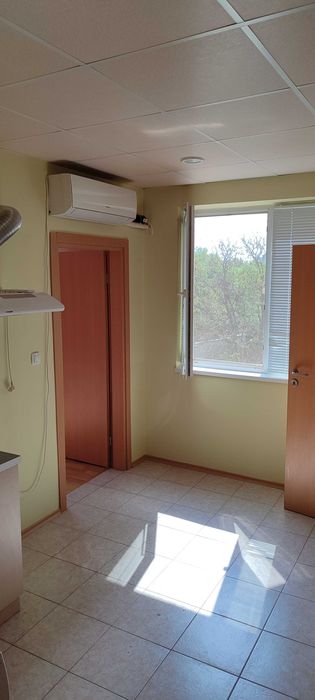 Продава Апартамент