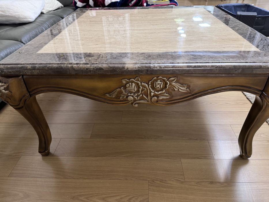 Журнальный столик