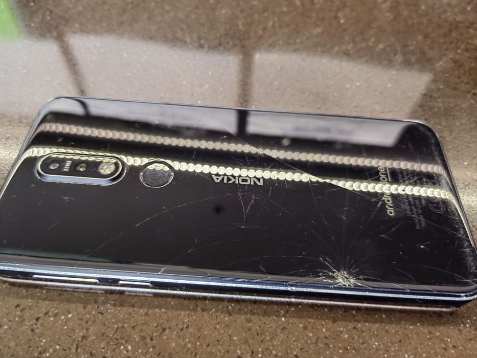 Телефон Nokia използван