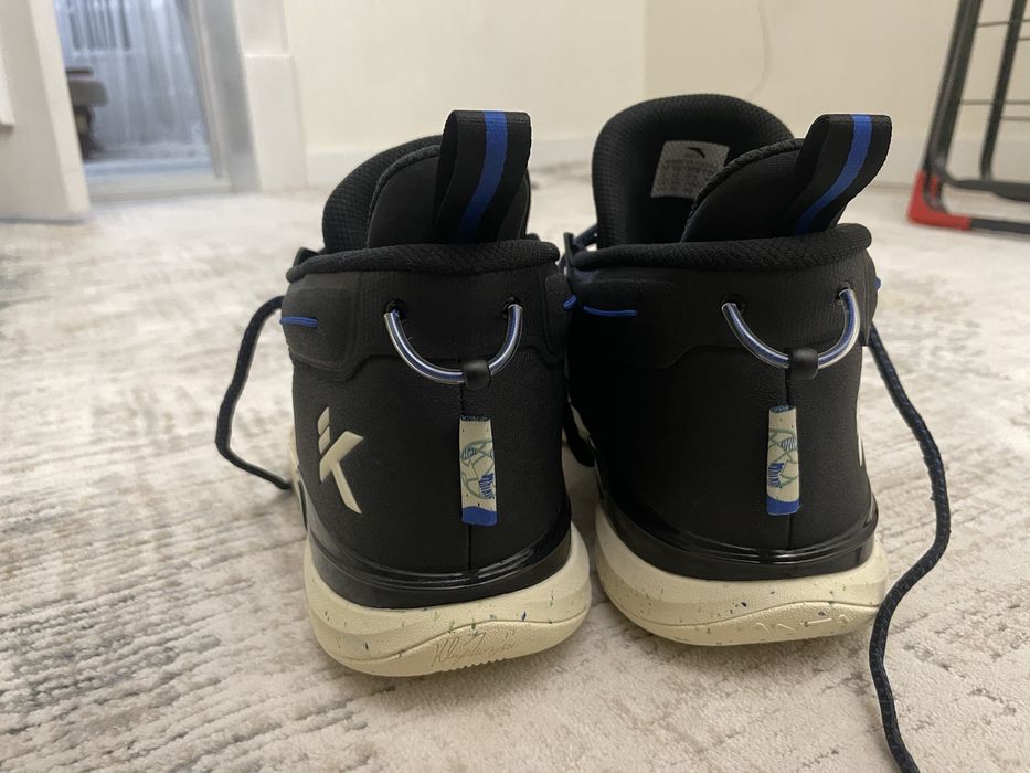 Кроссовки ANTA баскетбольные 45-47 размер