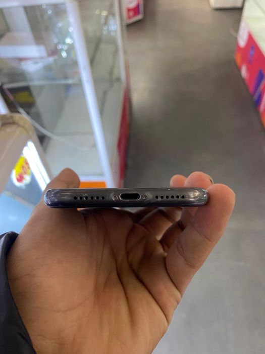 IPhone 11 64GB black