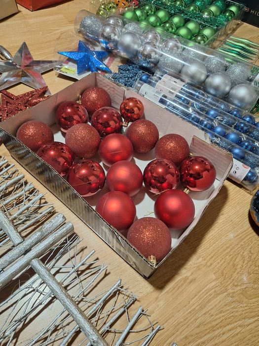 Vand decorațiuni brad craciuni