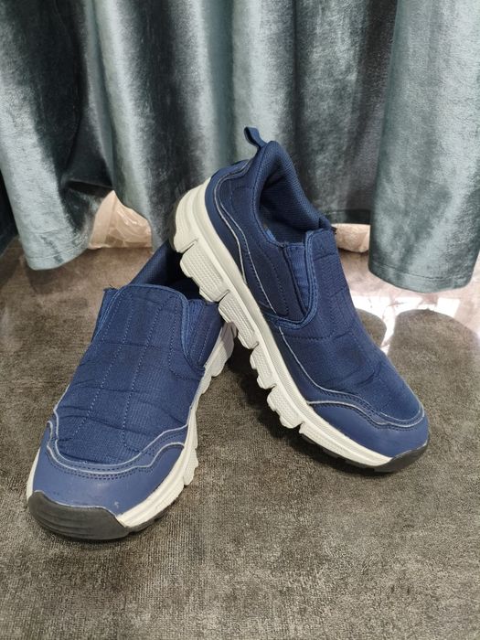 Оригинальные кроссовки Skechers