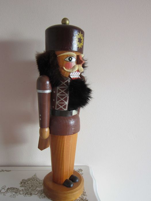 cadou Craciun Spargator de nuci Soldati superbi lemn 1960-1980 Germany