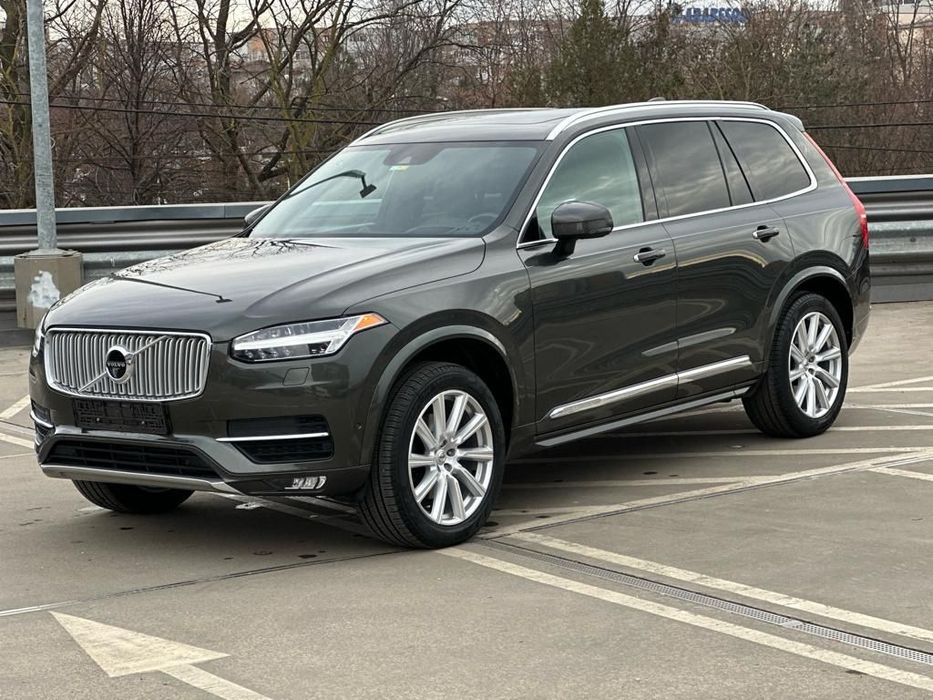 Volvo XC 90 Impecabila, sonorizare Bowers Wilkins,suspensie pneumatica