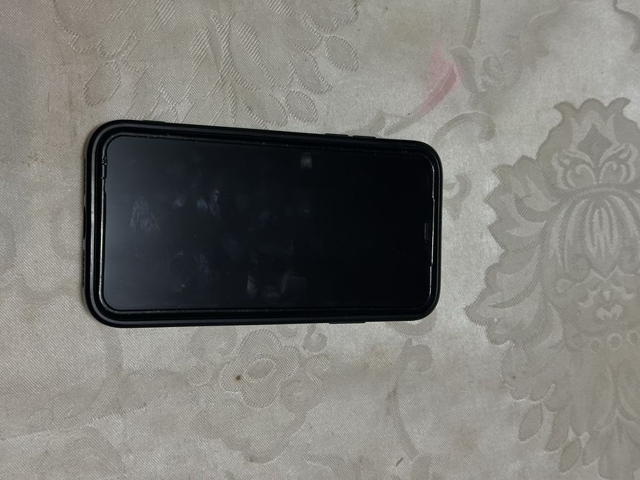 Iphone 11 отличное сост