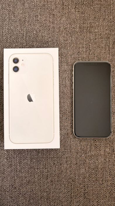 ПРОДАВАМ iPhone 11 64 GB БЯЛ