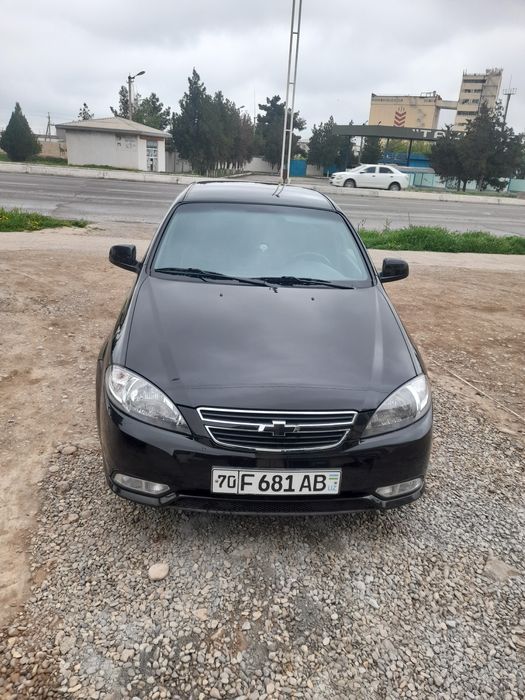 Gentra qora kraska toza
