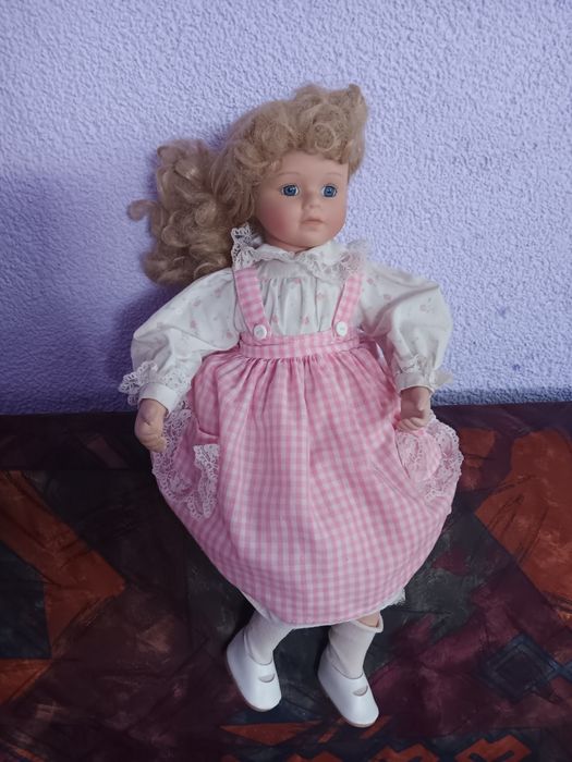 Порцеланови кукли