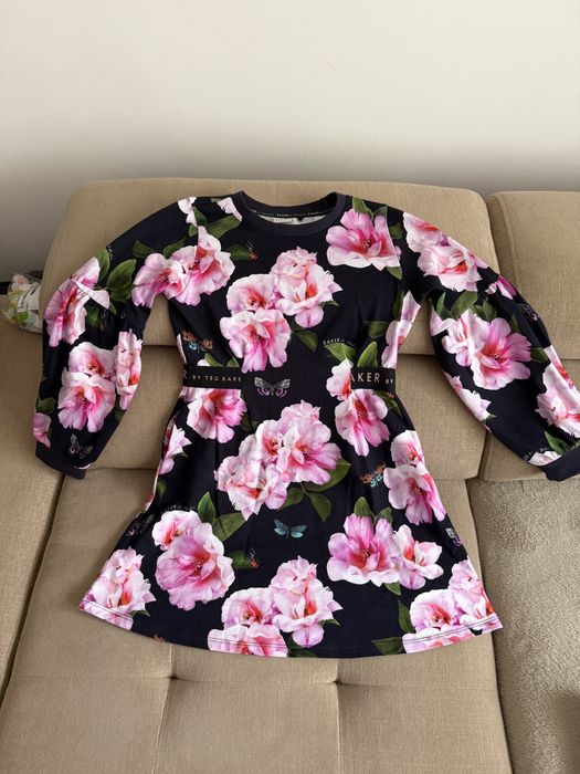 Rochita Ted Baker marimea 140 cm