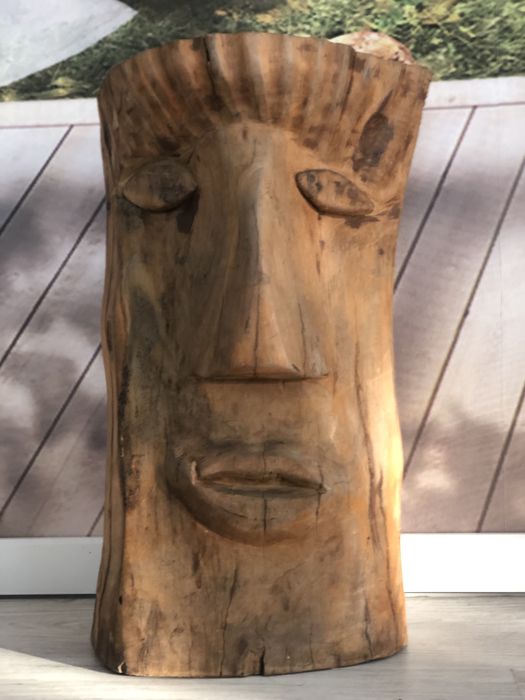 Sculptura deosebita in lemn