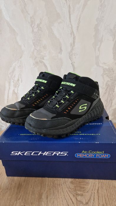 Продам ботинки Skechers! Срочно!