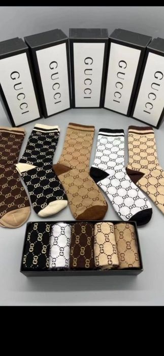 Șosete Gucci, Off White, Burberry, model 2026
