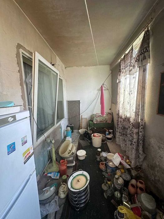 Срочно продам квартиру Бектемирский Рувд 80кв.м без ремонта