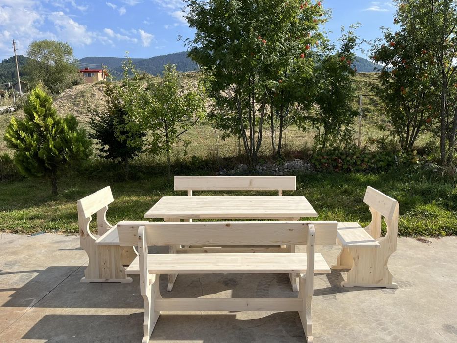 Маси от масив кухненски холни за механа и др.