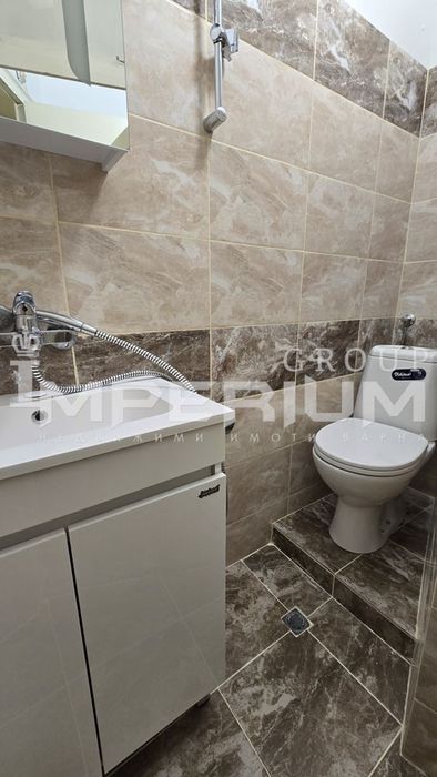 Дава се под наем Офис в Варна, Център - 86 кв.м за 612 € - Снимка #8