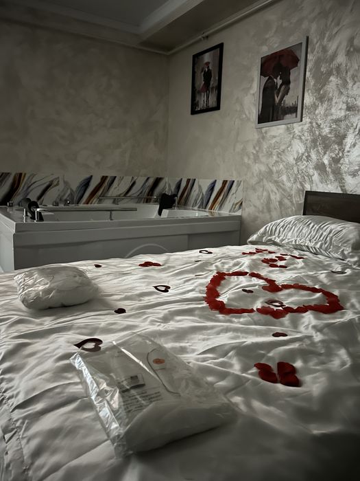 Love Room regim hotelier cu jacuzzi