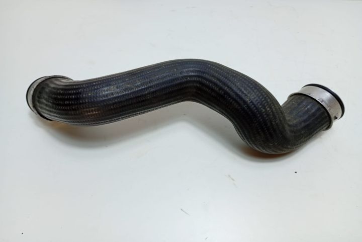 Furtun intercooler 3b0145834n Skoda Superb prima generatie seria