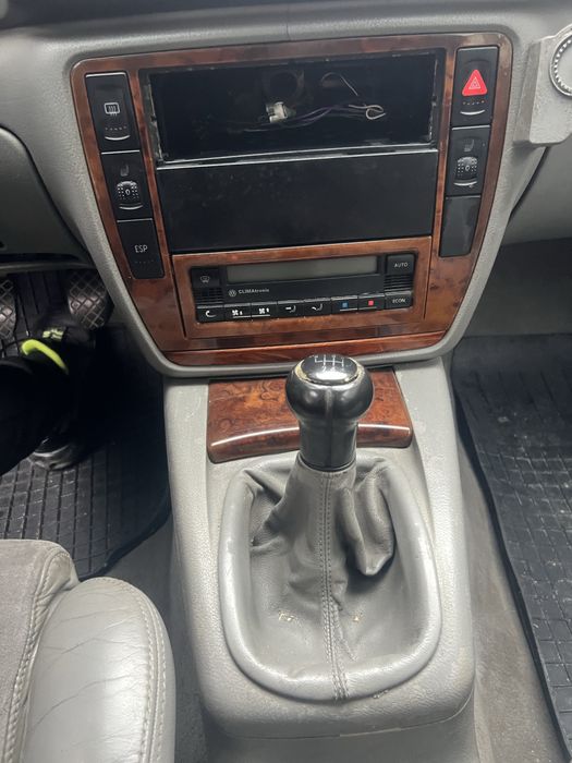 Vând passat 5.5 1.9 170 cai