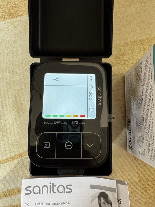 Апарат за измерване на кръвното налягане.