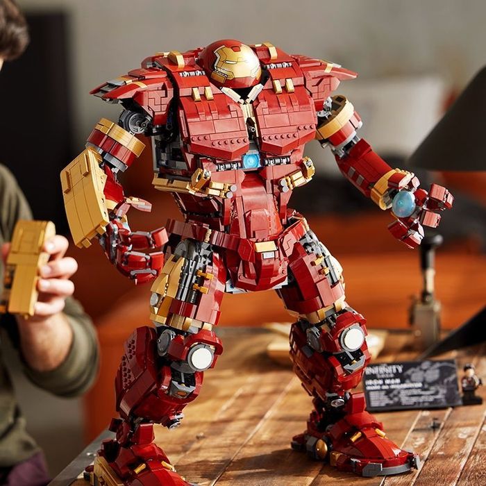 Конструктор LEGO HulkBuster