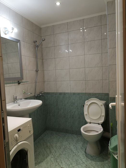 Дава се под наем Двустаен апартамент в Пловдив, Кършияка - 65 кв.м за 438.6 € - Снимка #3