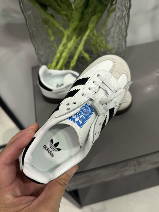 Детские кеды adidas 28р