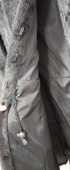 Продам норковую шубу